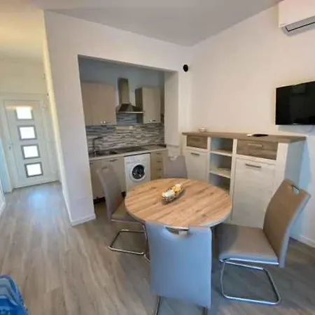 In 51892 Bibione